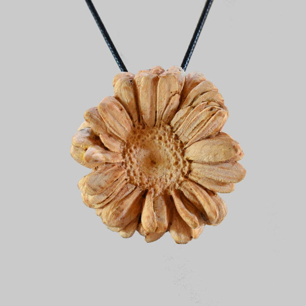 wood flower necklace